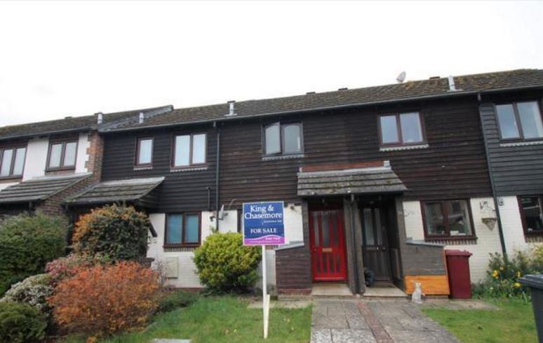 tangmere chichester buy-to-let front