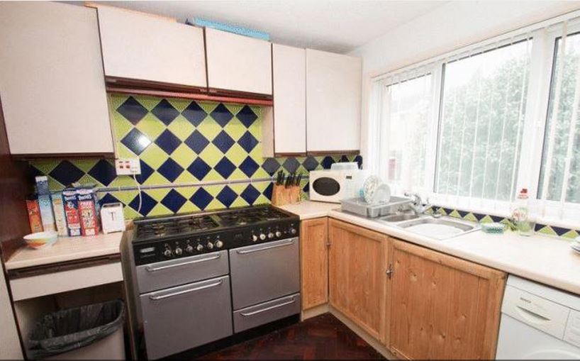 chichester buy to let kitchen