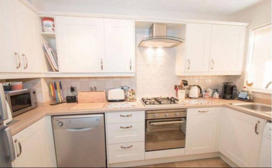 chichester buy-to-let kitchen