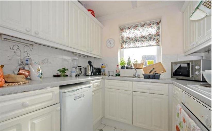 chichester buytolet kitchen
