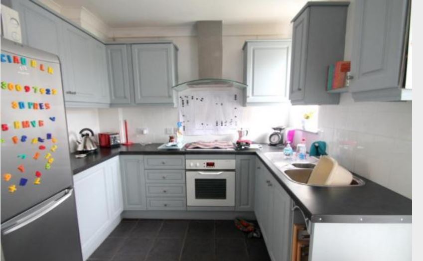 chichester but to let deal of the week kitchen