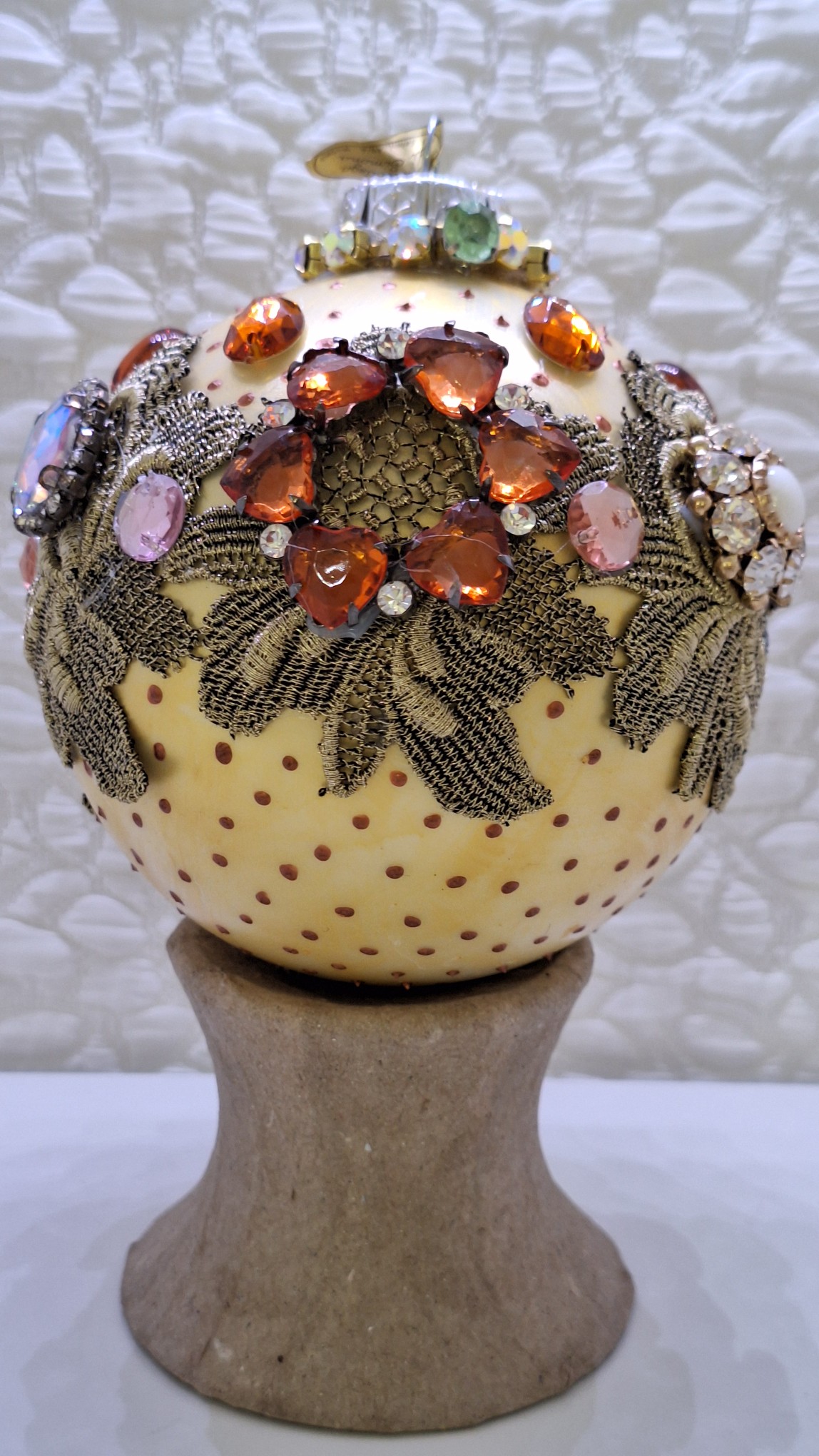 Hand-decorated Christmas ball