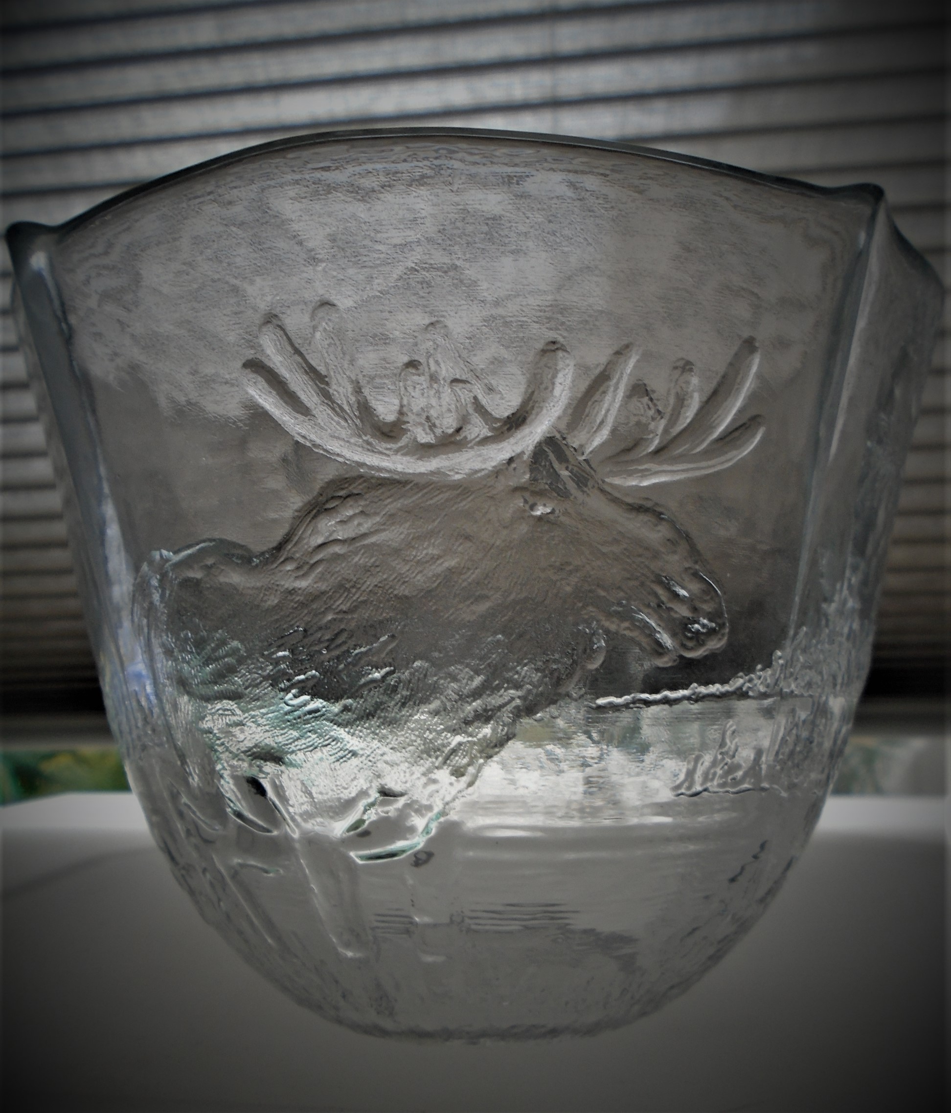 Pretty Swedish made  Renate Stock designed Sea Glasbruck Kosta Pressed Glass Bowl