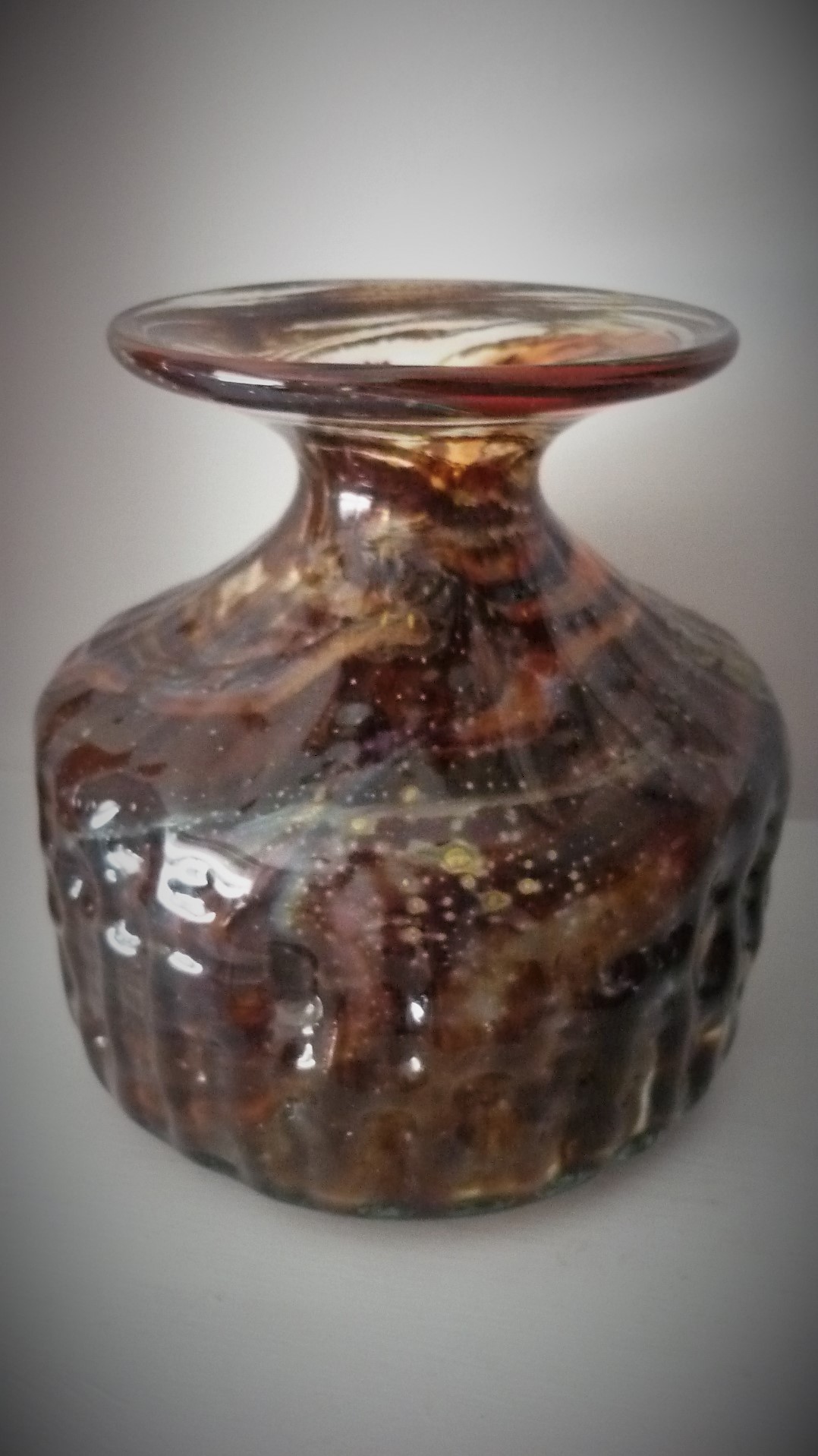  70s vintage Mdina Glass ribbed vase.