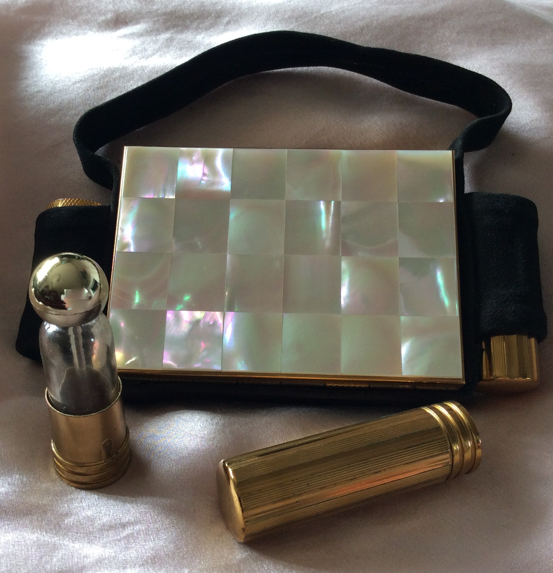 Rare Vintage KIGU Mother of Pearl Gold tone and Black Velvet Luxury Party Case with original box