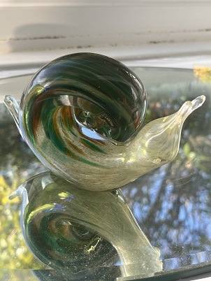 Charming Langham Glass Snail figurine