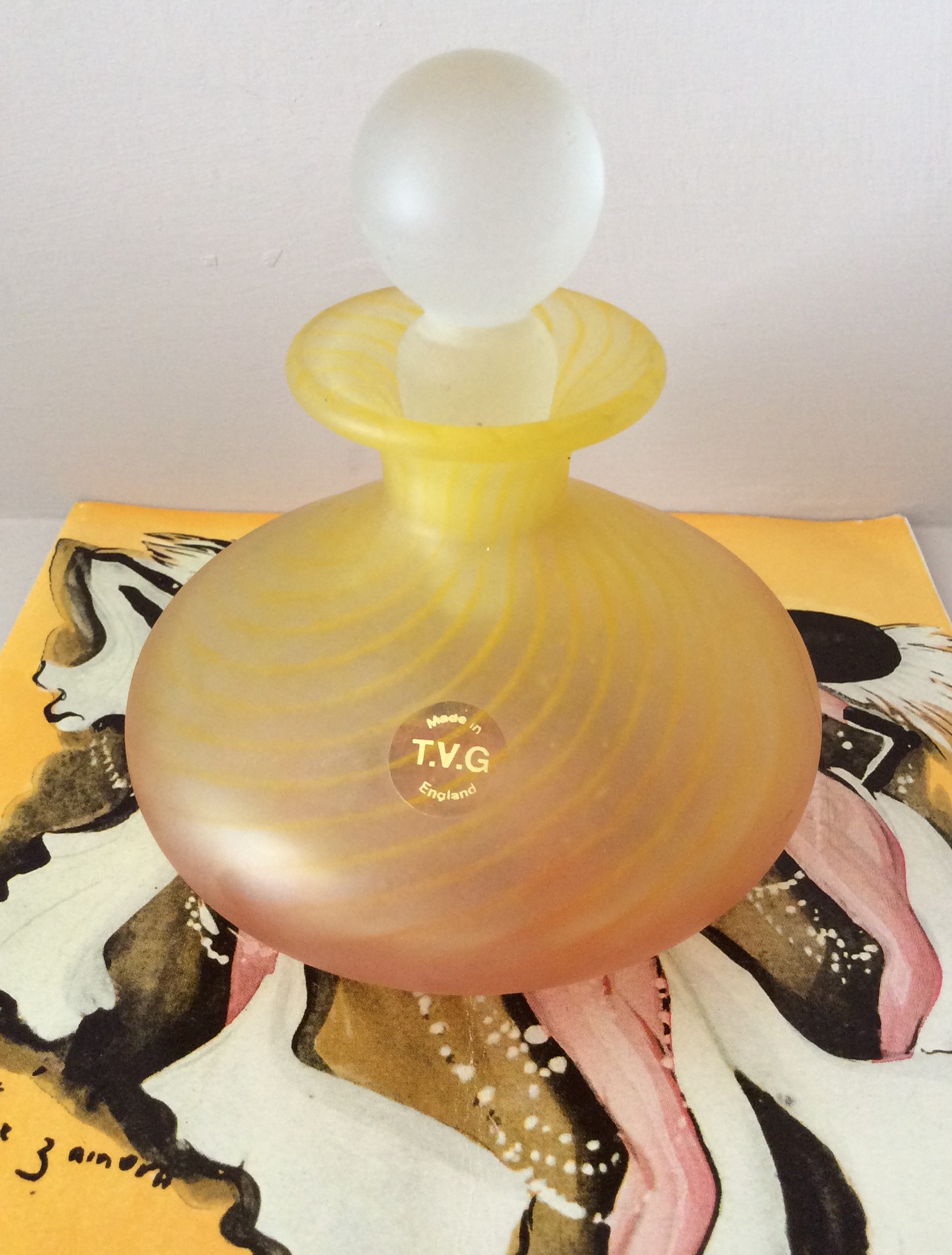 Stunning Vintage Teign Valley Glass Perfume Bottle