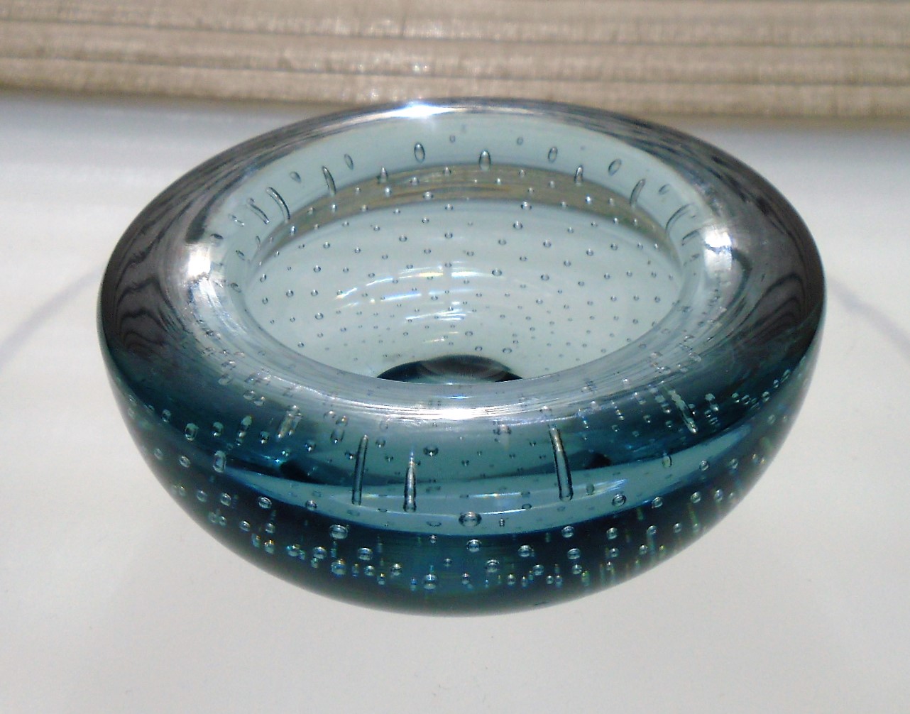 4ins diameter Whitefriars Artic Blue controlled bubble glass dish. Pattern number 9099