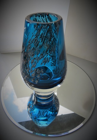 Mid century glass in the form of this German Heinrich Löffelhardt Schott Zwiesel 70s FLORIDA VASE.
