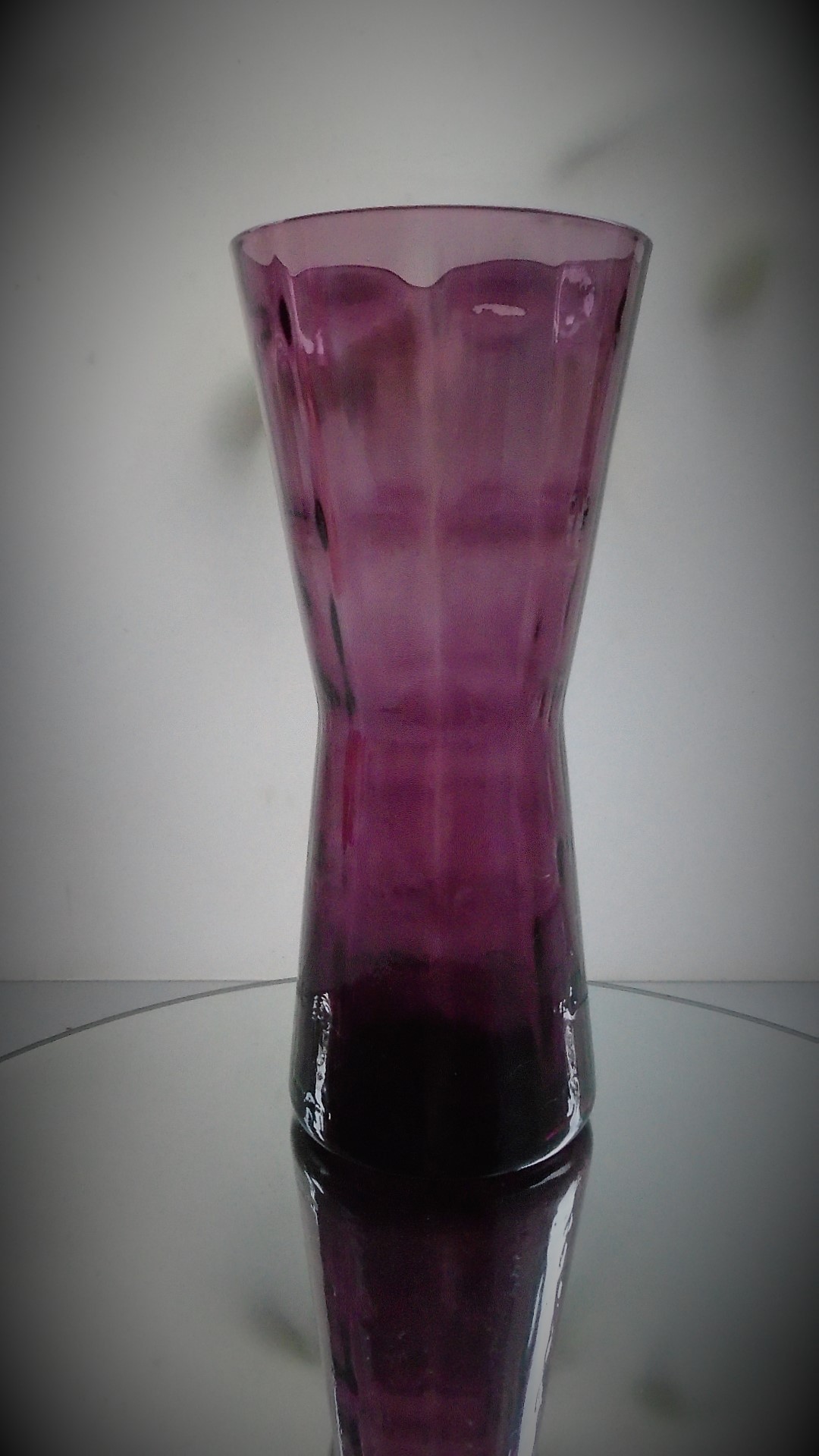 Fine example of vintage mid century purple glass vase from Swedish maker Alsterfors  designed by Fabian Lundquist