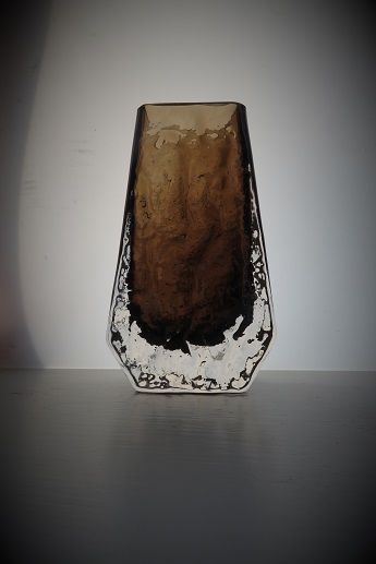 Stunning iconic vintage Whitefriars Coffin Vase in Cinnamon 