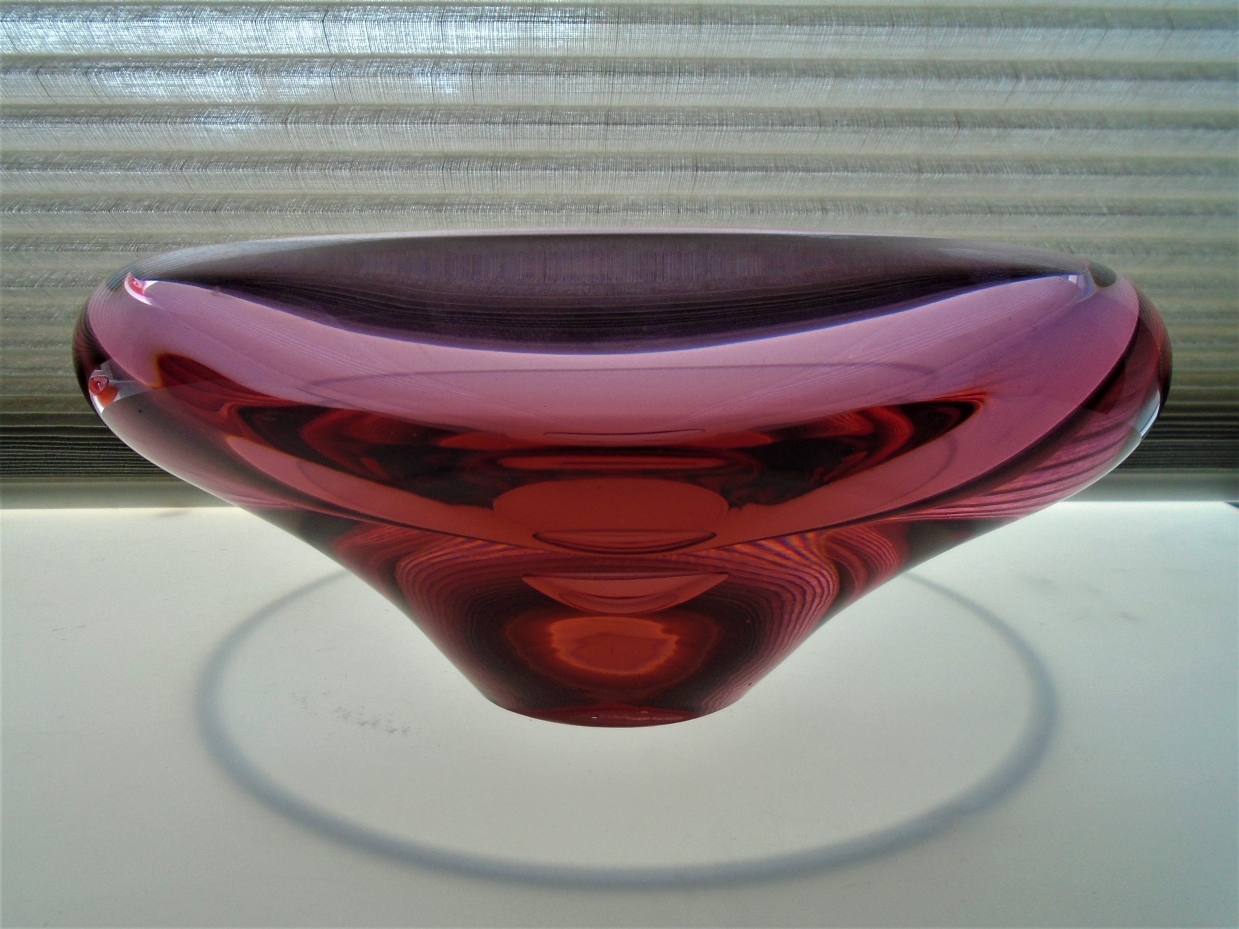 60S CZECH JAN BERANEK DESIGNED SKRDLOVICE GLASS BOWL.. A truly beautiful piece of Mid Century Glass Design. 