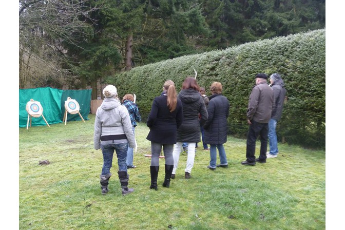 Bogenschießen als Teamübung