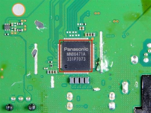 Wlod Reparatur PS4 Startet und Leuchtet Weiß bringt aber kein Bild und die HDMI Buchse (Port) ist nicht beschädigt nichts verbogen. HDMI Transmitter Chip (Panasonic) defekt, Reparatur 69,00€ 