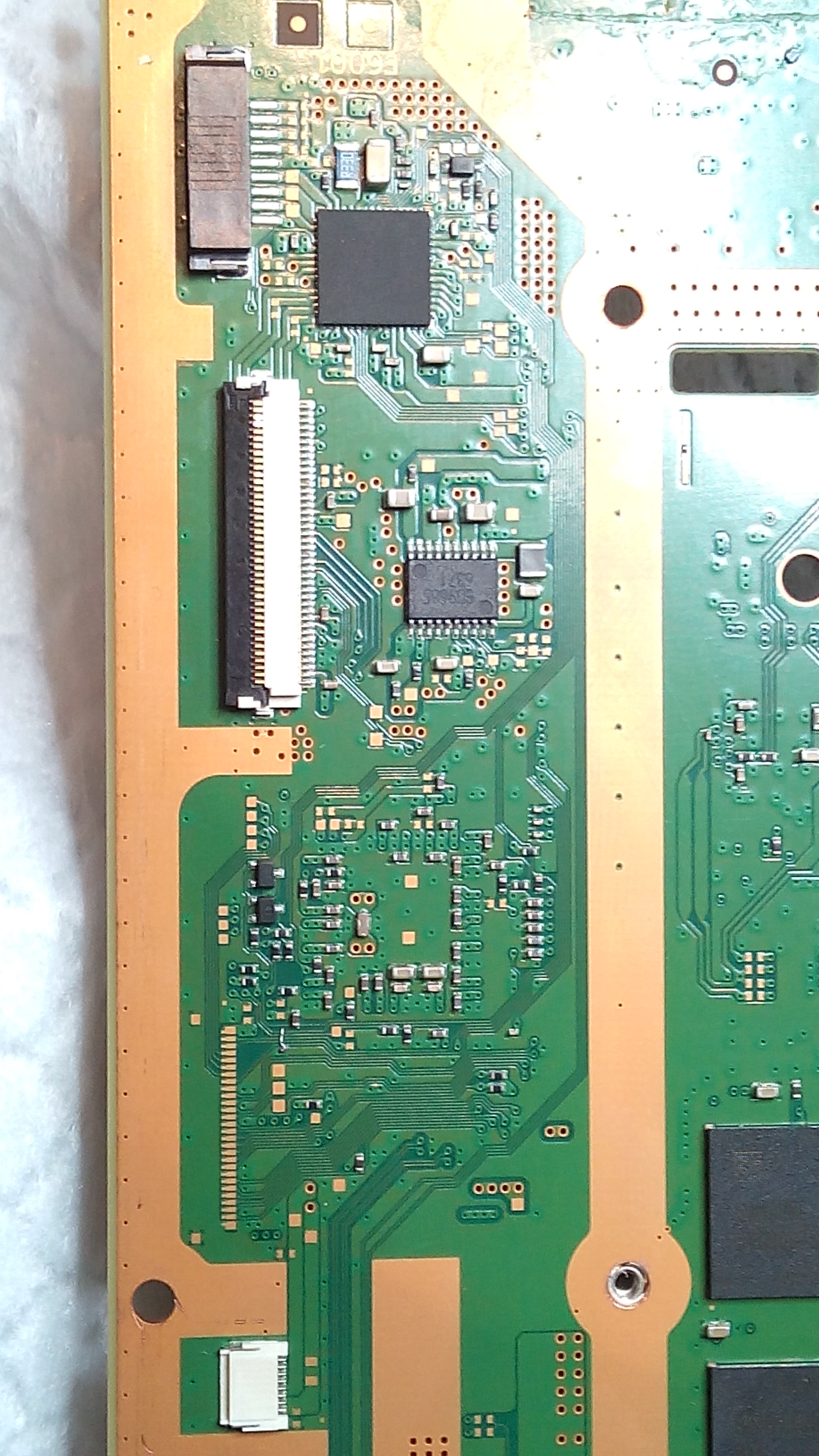 PS4 Slim & Pro Blu-ray Laufwerk Elektronik Reparatur 49,00€ 