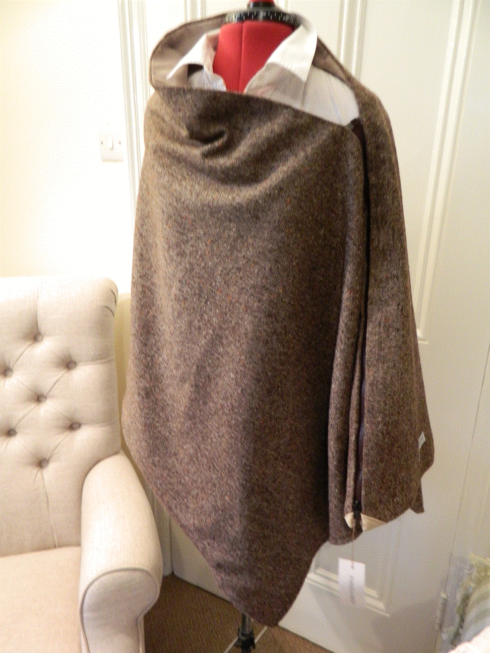 tweed cape uk