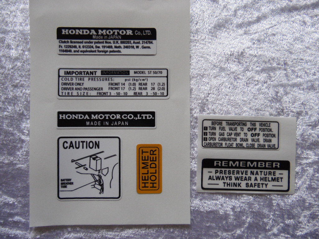 Aufklebe-Set für Honda Dax Beschreibung, Warnung usw.  32,50 EUR